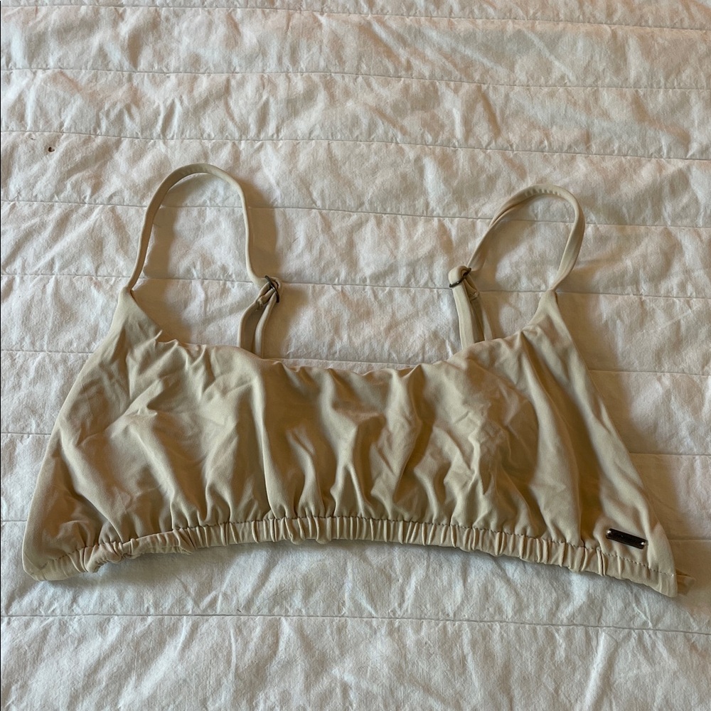 O’Neill bikini top